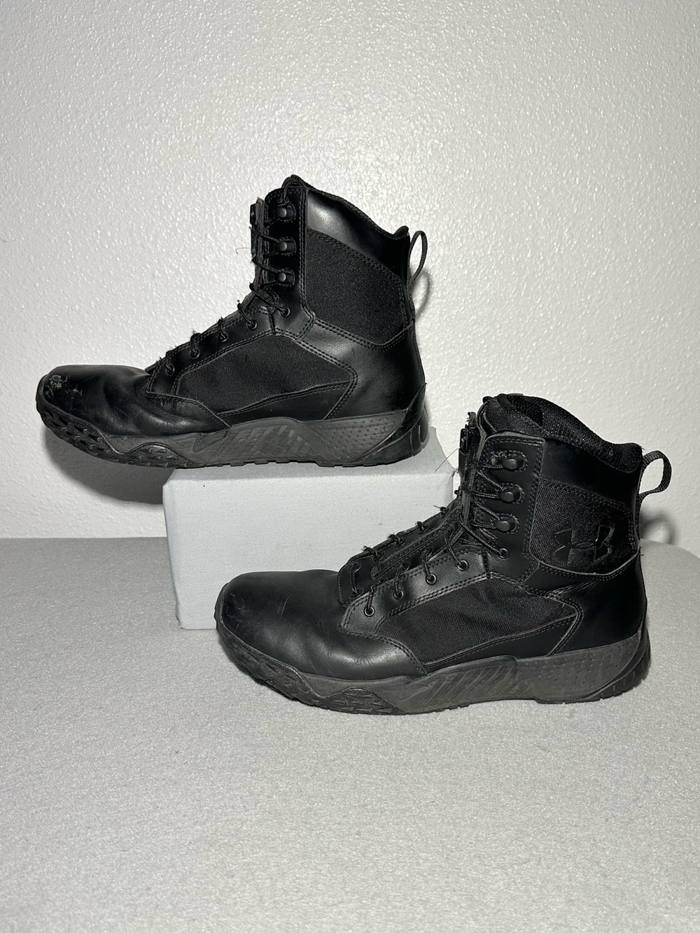 Under Armour Men's Stellar Tactical Side-Zip Boots
